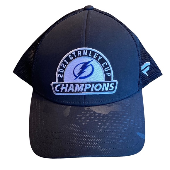 Tampa Bay Lightning NHL Stanley Cup Champion Fanatics SnapBack Cap - Picture 2 of 8